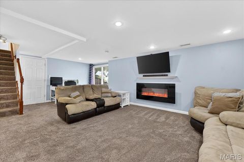 Tiny photo for 947 Bellestri Drive, Ballwin, MO 63021 (MLS # 26015554)