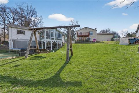 Tiny photo for 947 Bellestri Drive, Ballwin, MO 63021 (MLS # 26015554)