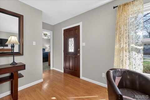 Tiny photo for 947 Bellestri Drive, Ballwin, MO 63021 (MLS # 26015554)