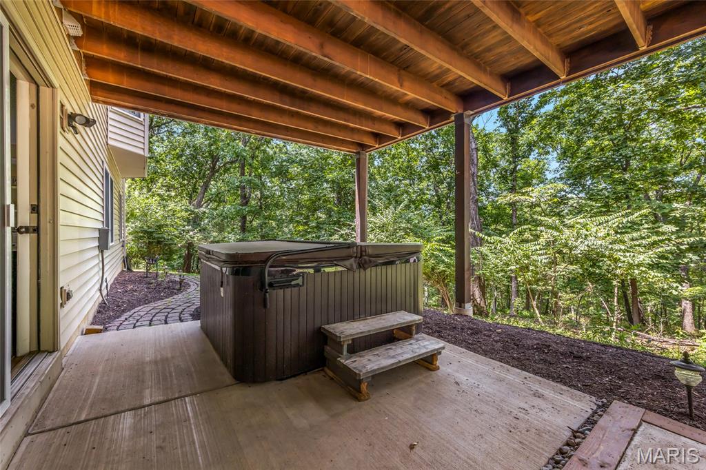 Grover, Missouri 63040, United States, 5 Bedrooms Bedrooms, ,4 BathroomsBathrooms,Residential,Active,167179