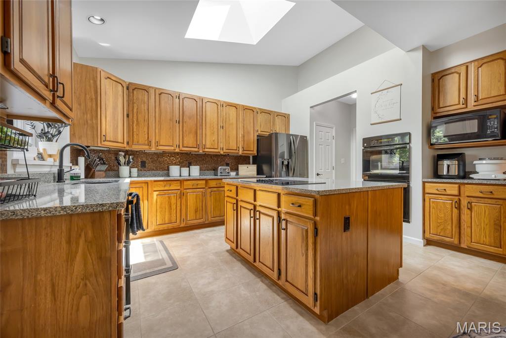 Grover, Missouri 63040, United States, 5 Bedrooms Bedrooms, ,4 BathroomsBathrooms,Residential,Active,167179