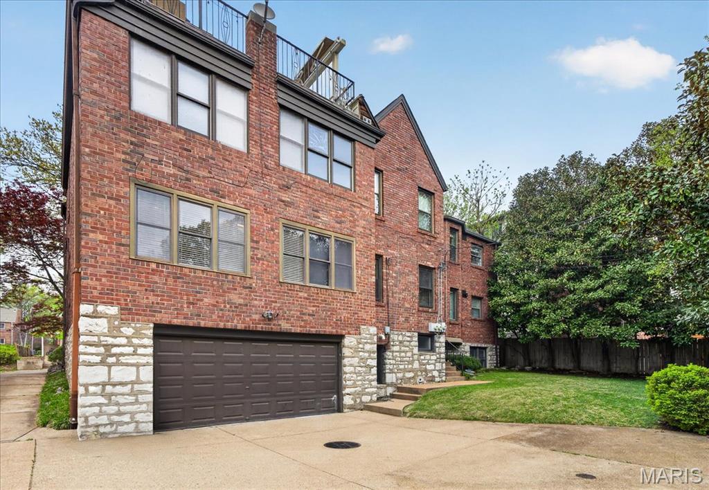 7508 York Drive Condo - Residential