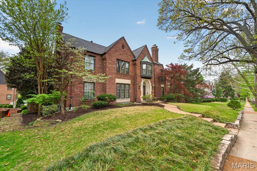 7508 York Drive Condo - Residential