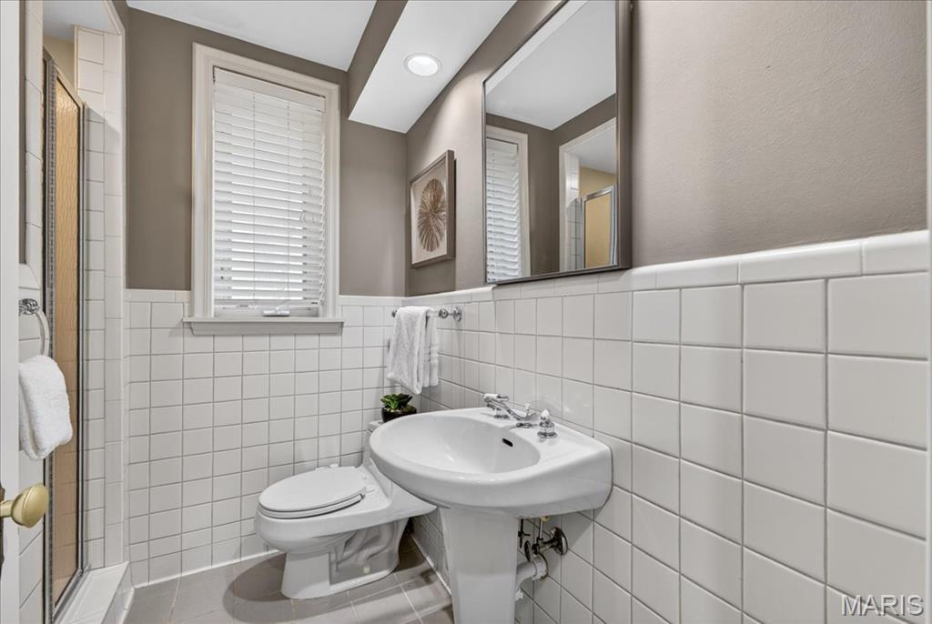 7508 York Drive Condo - Residential