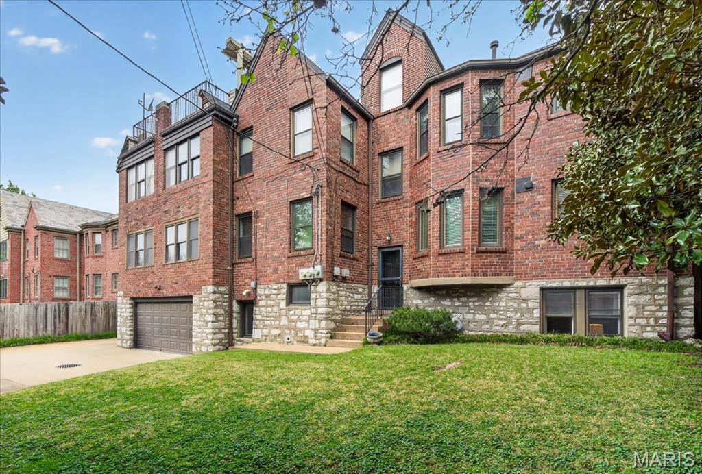 7508 York Drive Condo - Residential