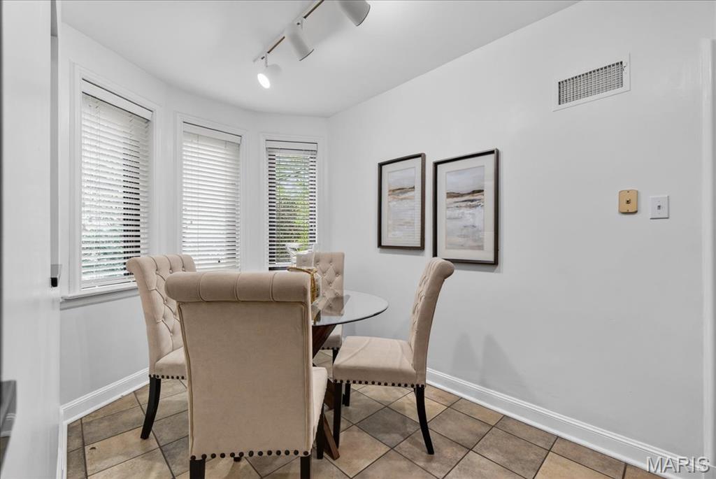 7508 York Drive Condo - Residential