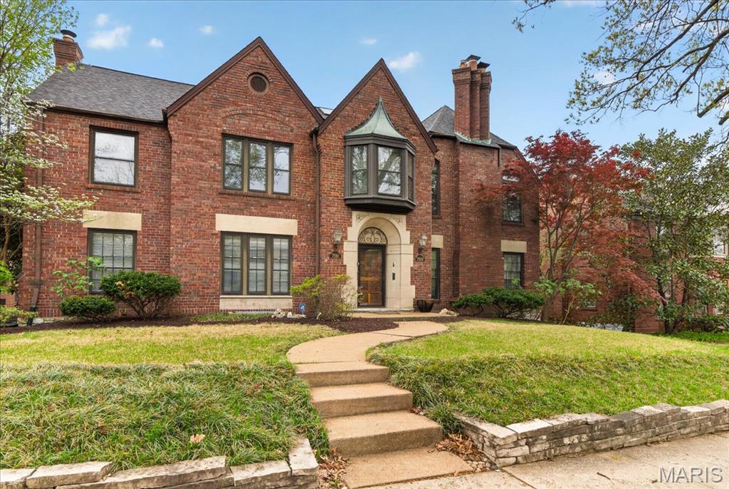 7508 York Drive Condo - Residential