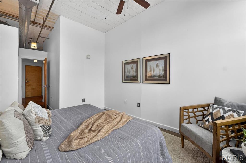 Lofts/2020 Washington - Residential