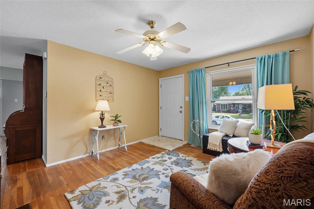 7435 Foxtrail Drive