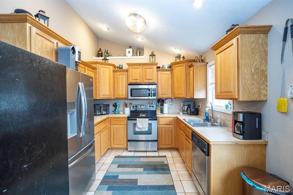 Thousand Hills - Residential