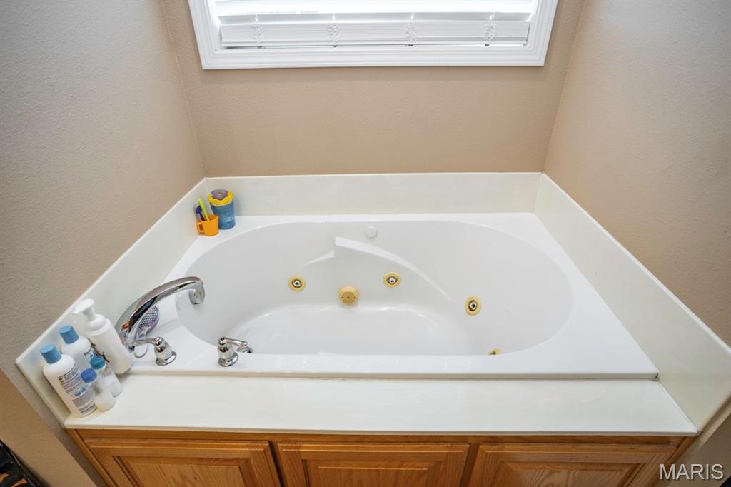 Thousand Hills - Residential