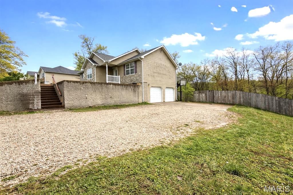 Thousand Hills - Residential