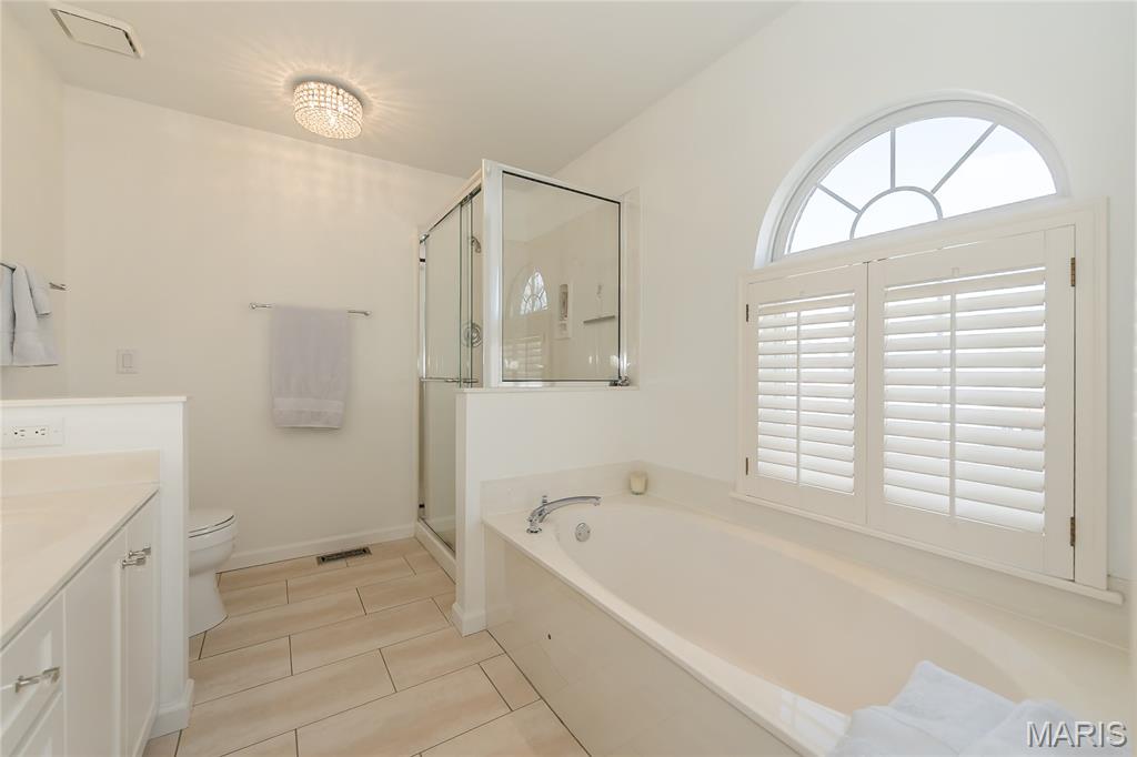 Village Of Universtiy Place 3 The - Residential