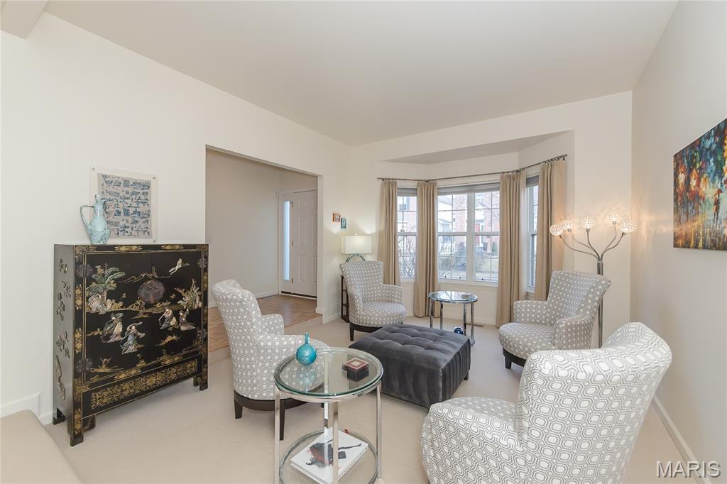 Village Of Universtiy Place 3 The - Residential