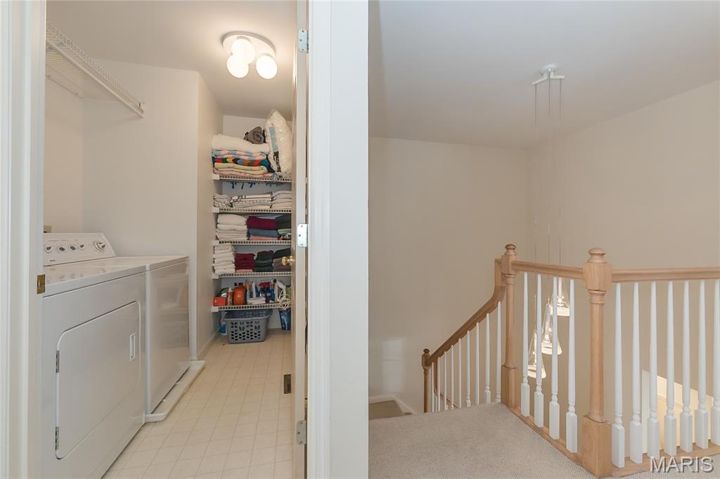 Village Of Universtiy Place 3 The - Residential