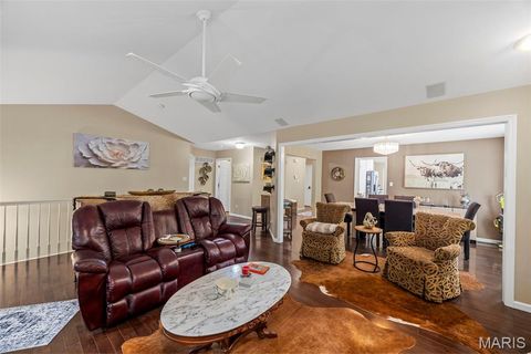 Tiny photo for 818 Brae Court #30, Chesterfield, MO 63017 (MLS # 26009941)