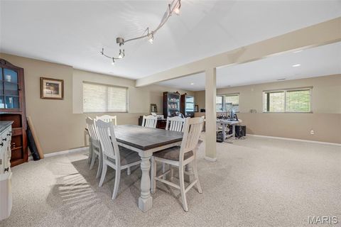 Tiny photo for 818 Brae Court #30, Chesterfield, MO 63017 (MLS # 26009941)