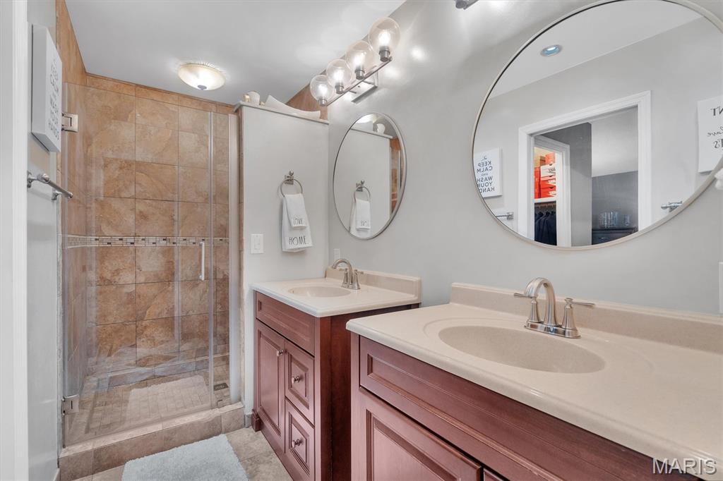 Sacre Coeur - Residential