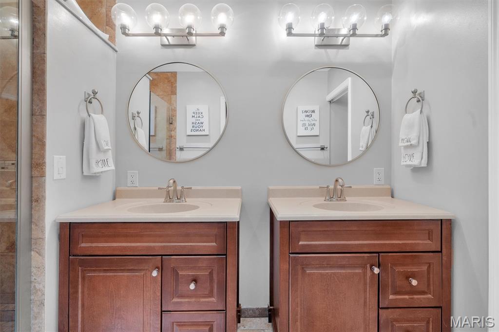 Sacre Coeur - Residential