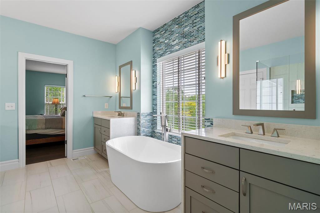 Manors at Tapawingo - Residential