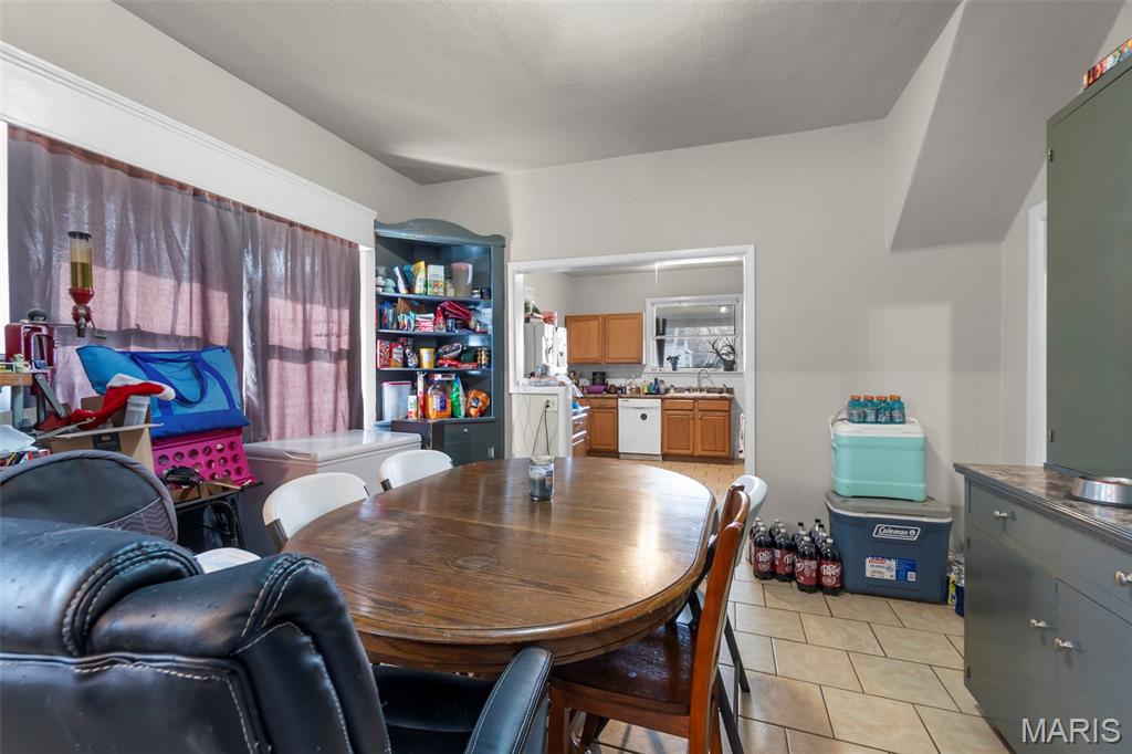 Glenn Place Add - Commercial Sale