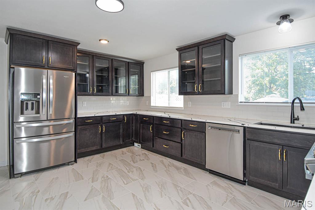 Fox Creek - Residential Lease