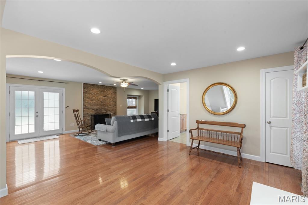 603 Rue Montand Drive
