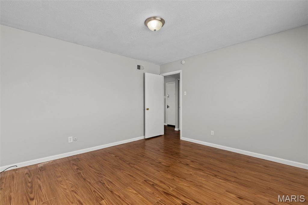 Neptune Condo - Residential Income