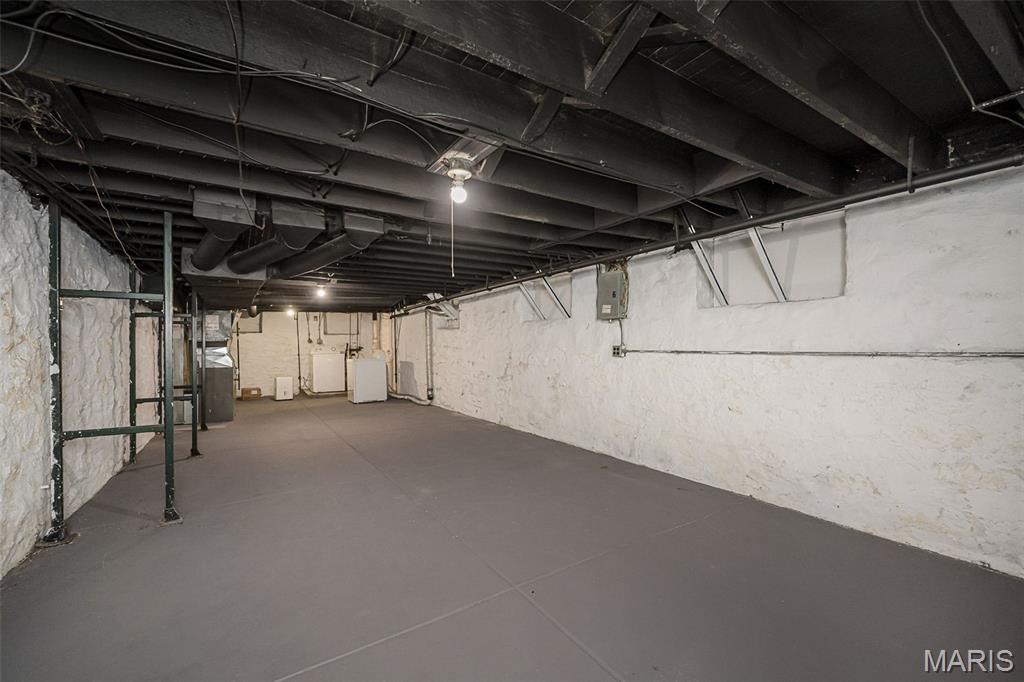 St Louis Commons Add - Residential