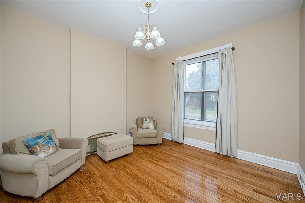 St Louis Commons Add - Residential