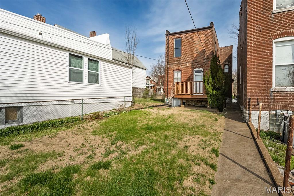 St Louis Commons Add - Residential