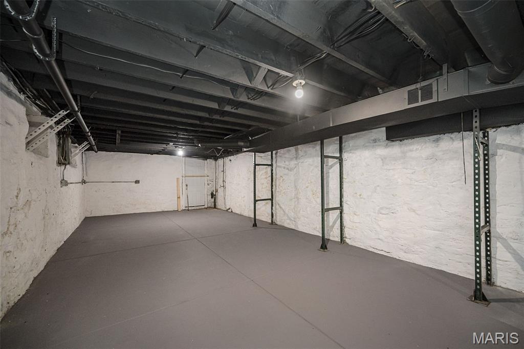 St Louis Commons Add - Residential