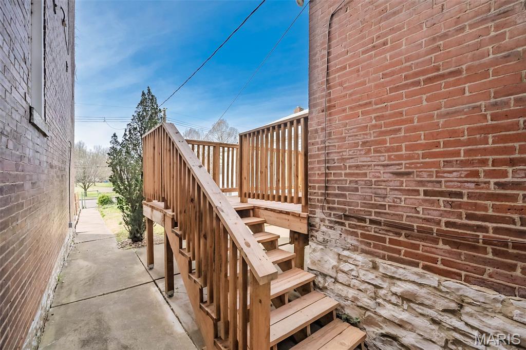 St Louis Commons Add - Residential