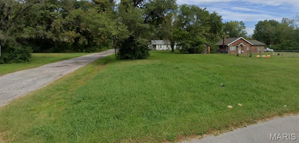 Photo 1 of 4 — 5701 N Park Drive, East St Louis, IL 62204