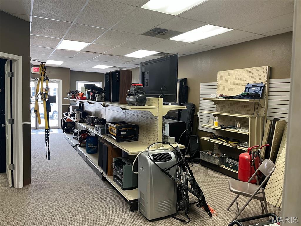 Town/Flat River - Commercial Sale