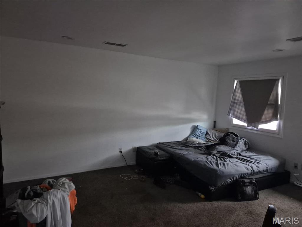 Town/Flat River - Commercial Sale