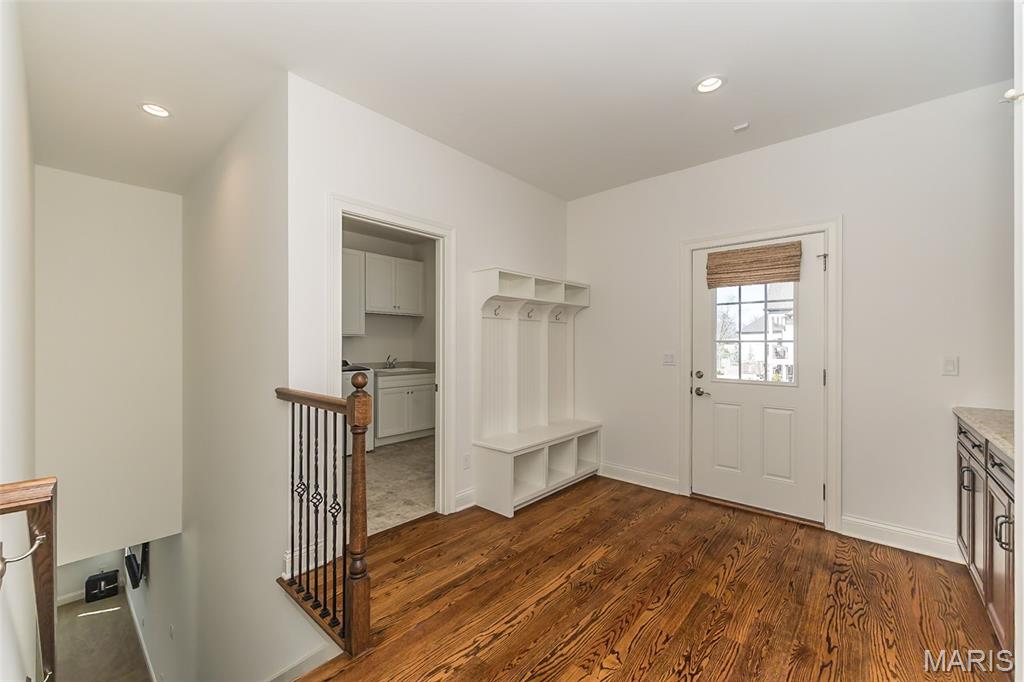 Meadowbrook Country Club Estates - Residential