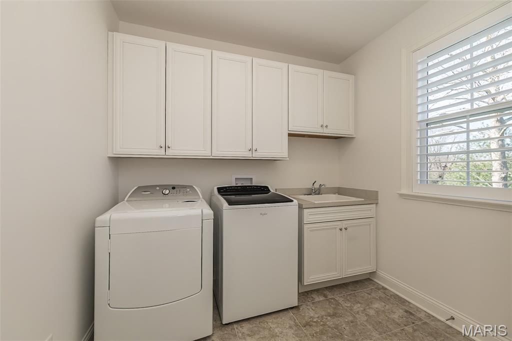 Meadowbrook Country Club Estates - Residential