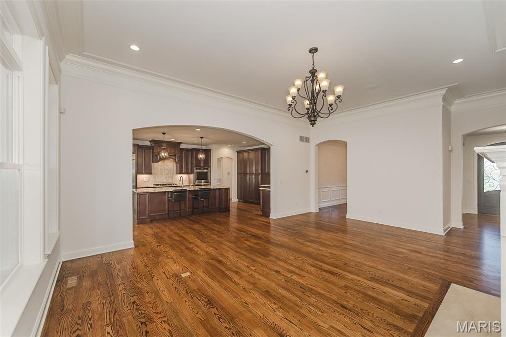 Meadowbrook Country Club Estates - Residential