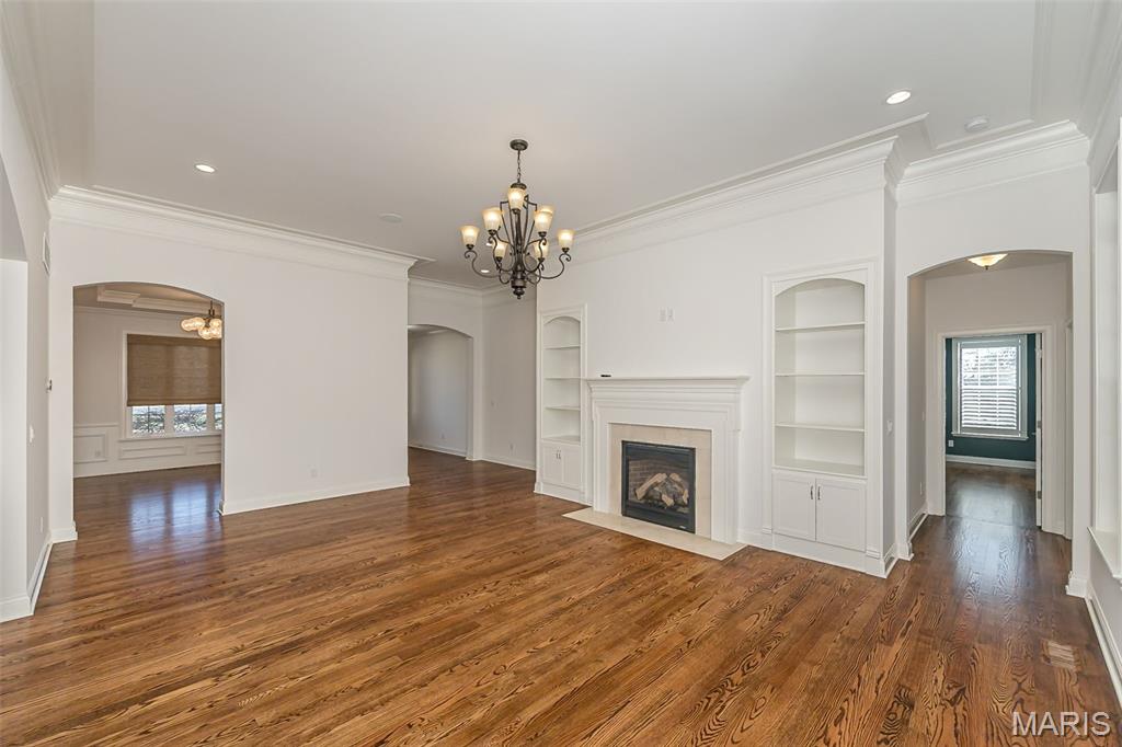 Meadowbrook Country Club Estates - Residential