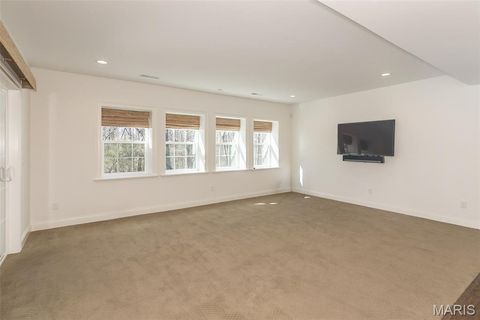 Tiny photo for 30 Meadowbrook Country Club Estate, Ballwin, MO 63011 (MLS # 26010259)