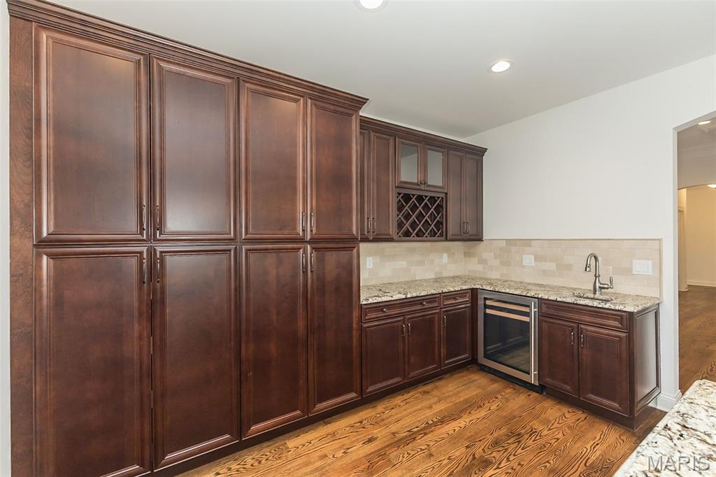 Meadowbrook Country Club Estates - Residential