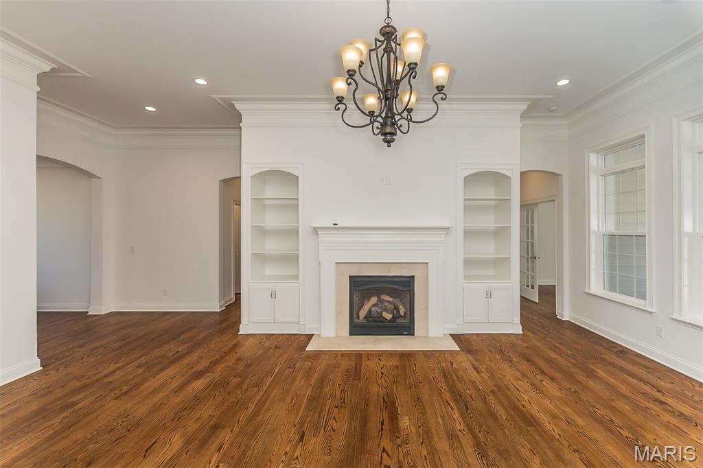 Meadowbrook Country Club Estates - Residential