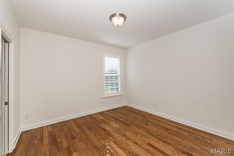 Tiny photo for 30 Meadowbrook Country Club Estate, Ballwin, MO 63011 (MLS # 26010259)