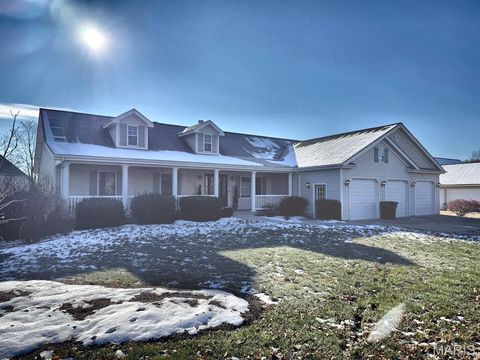 Photo of 490 Oak Field Court, Washington, MO 63090 (MLS # 25079990)