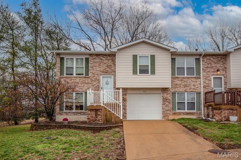 2123 Berrywood Court Arnold MO 63010