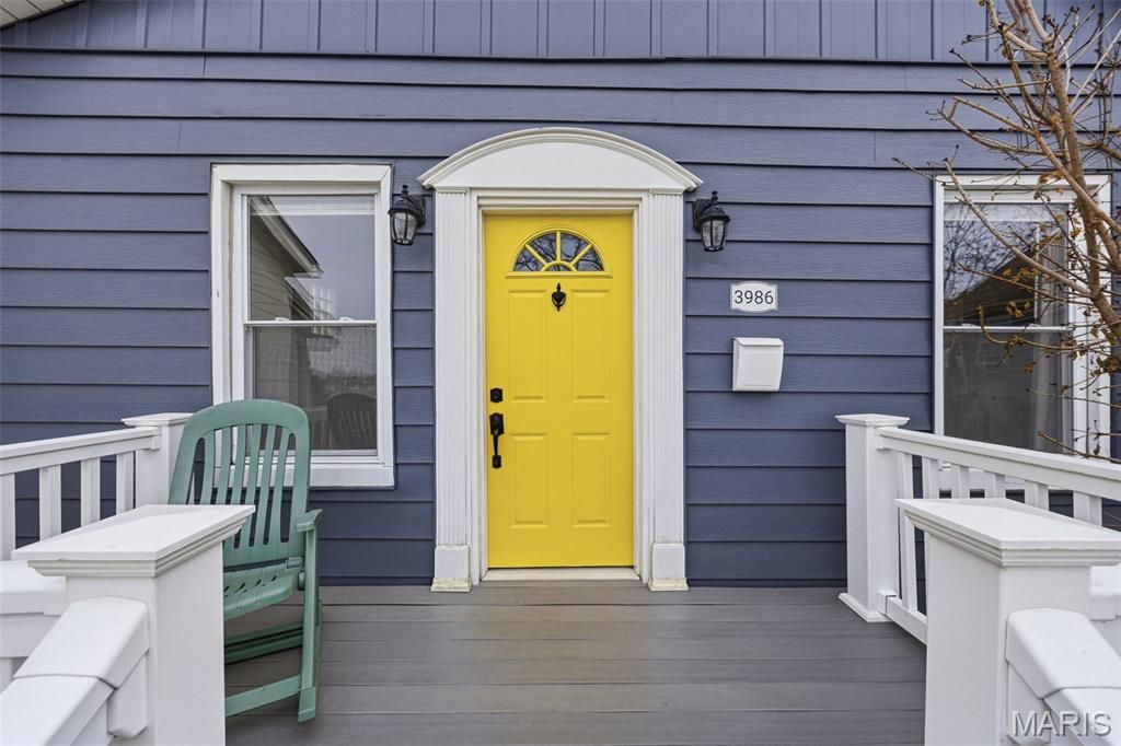 Photo of 3986 Neosho Street, St Louis, MO 63116 (MLS # 26017031)