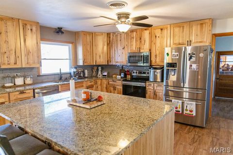 1243 North and South Road Sullivan MO 63080