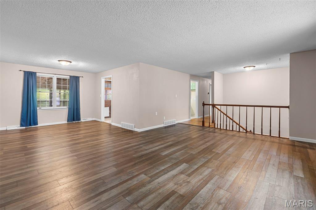 Woodland Hills Estate - Residential