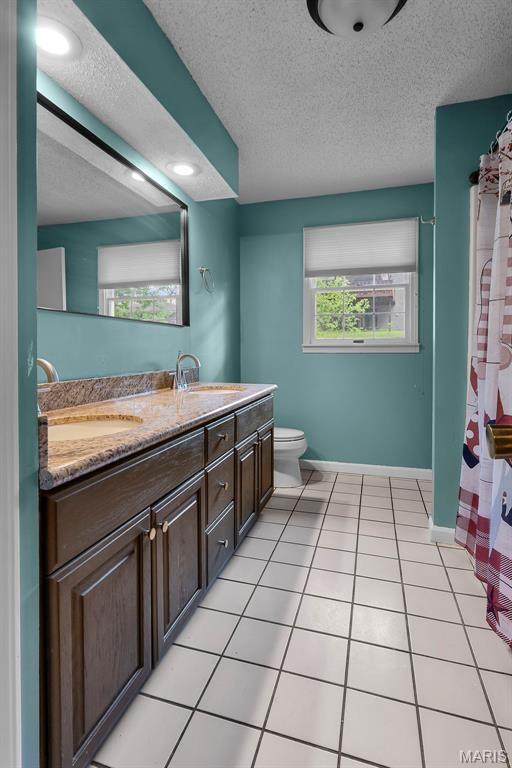 Woodland Hills Estate - Residential